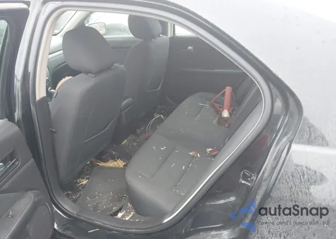 2011 Ford Fusion Se из США, поврежденный, VIN 3FAHP0HA4BR105922